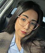 Headshot grad student Zahra Alitaneh