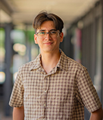Headshot of grad student Emmanuel Robago Moreno